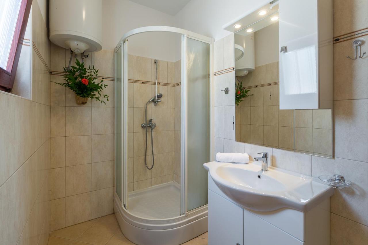 In - Istrien 43248 Apartment *